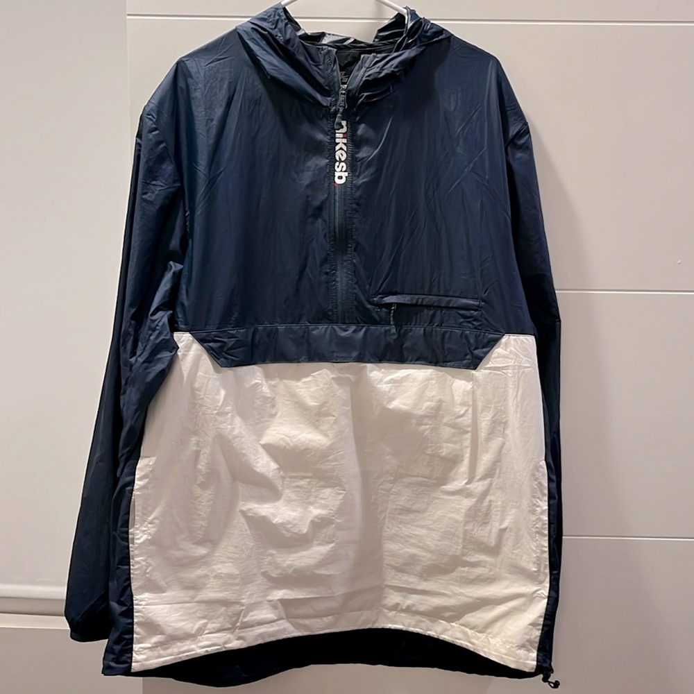 Nike SB Winbreaker Anorak